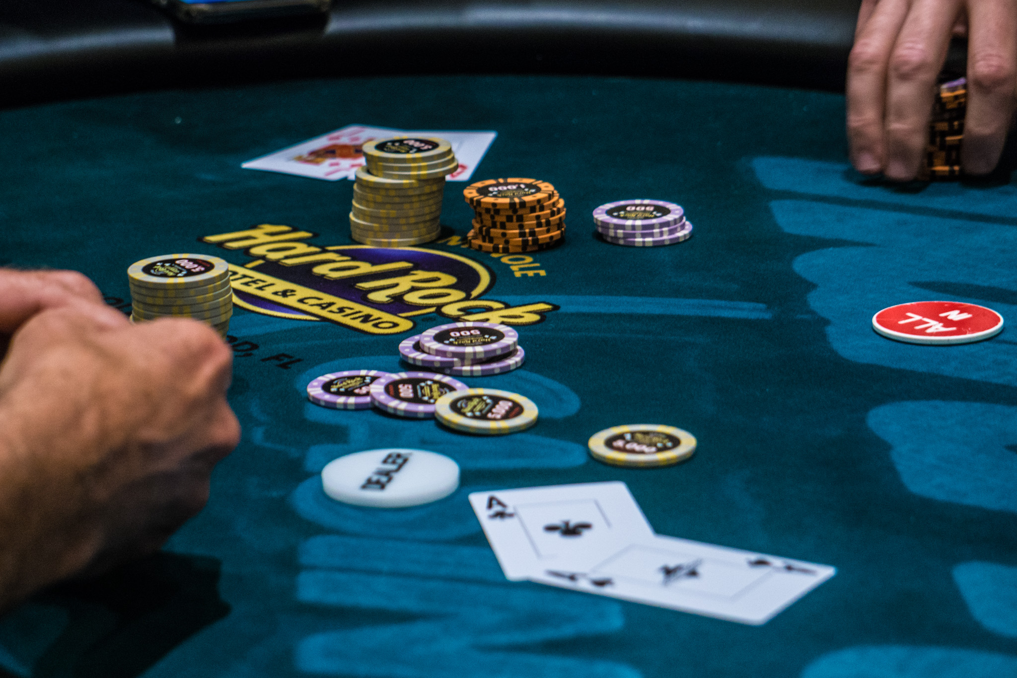 Brian Luo Wins Seminole Hard Rock Poker Showdown $10,000 Deep Stack Event