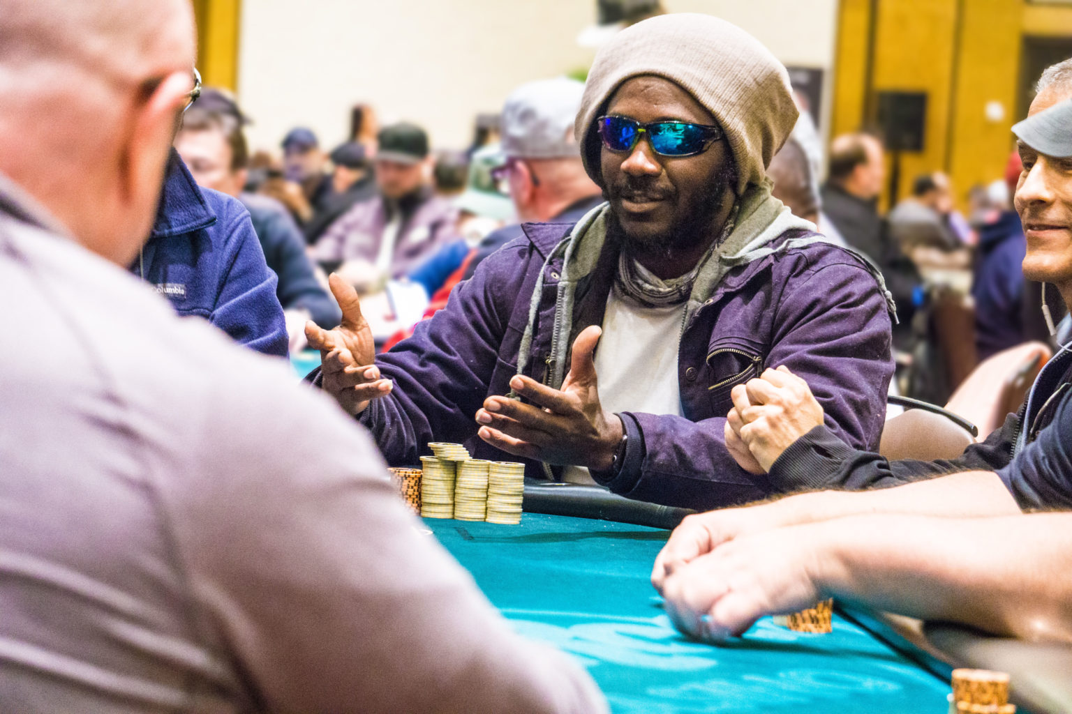 Event 1 Flight C: Imaru Wiggan Leads the Field at the Break with ...